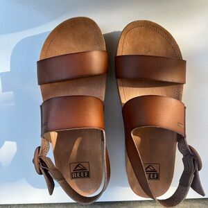 Reef Tan Leather Strap Sandals